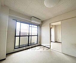 グランデール桂川 201 2階2Kのリビング/ダイニング