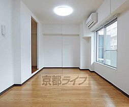 クラスカ衣笠 205 2階1Kのリビング/ダイニング