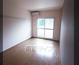 コモド嵯峨 2階1Kのリビング/ダイニング