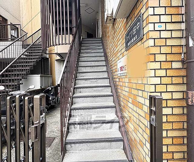 9 / 10