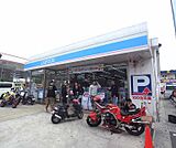 ローソン ＭＫ山科ボウル前店まで650m