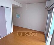 すっきりと明るいお部屋です。