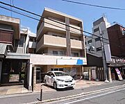 商店街が近く、買い物便利です。