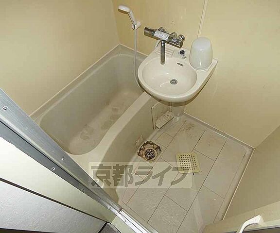浴室