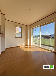 エスペランサI（橋本市胡麻生） 101 1階2LDKのリビング/ダイニング