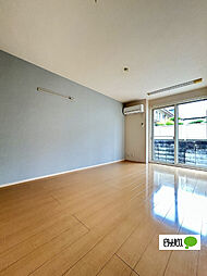 プレジデント セキエイ 101 1階1Kのリビング/ダイニング