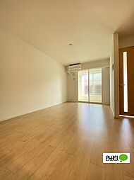 コーネリア西浜I 102 1階1LDKのリビング/ダイニング