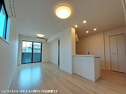 シャングリラI 103 1階1LDKのリビング/ダイニング