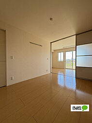 JOY WAVE YAMATO　A棟 A205 2階1LDKのリビング/ダイニング