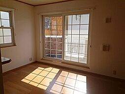 アスタ−ラビスタII 201 2階3LDKのリビング/ダイニング