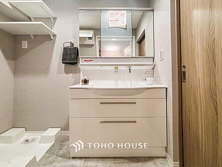 洗面台・洗面所ご家族の1日が始まり、1日の終わりを締めくくる洗面空間。