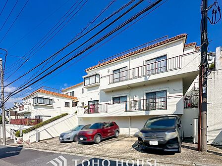 おしゃれな雰囲気や自然の潤い、親しみやすさといった個性を、街に新たな価値をもたらし続ける。
