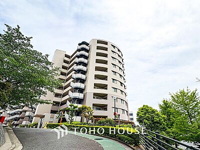 外観：流行に左右されず、将来にわたって価値が継続する「上質」な佇まい。