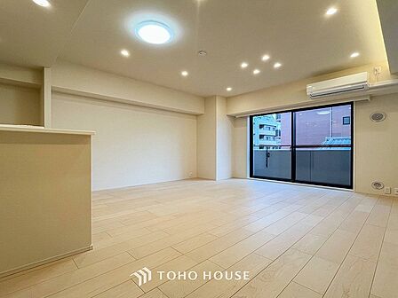 ここにはみんなが集い、食事と楽しい会話が始まるスペース。
