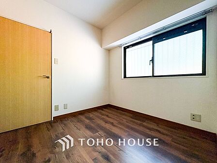 一日の疲れをいやしてくれる主寝室。自分時間を快適に過ごすプライベートルーム。