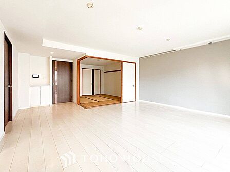 太陽の恵みを受けた明るくお住まい。吹きぬける風を感じながら爽やかで風通しの良い暮らし。