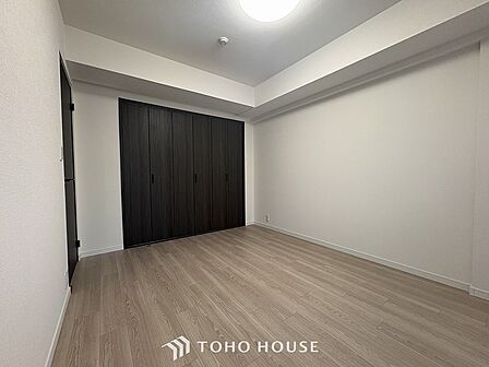 環境の良い場所にセンス良く暮らしたい、こだわりの室内には至福のシーンが繰り広げられます。