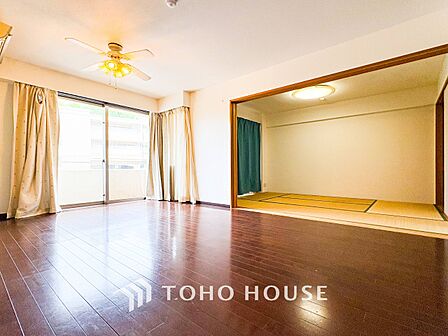 ご家族やお客様との時間など、多くの時を刻む空間。何気なく過ぎる時でさえも上質なひと時に。