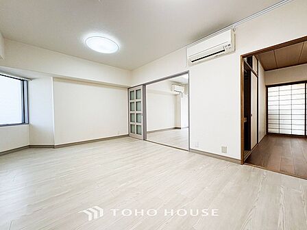ご家族やお客様との時間など、多くの時を刻む空間。何気なく過ぎる時でさえも上質なひと時に。