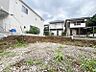 外観：閑静な住宅街の一角、ひと時のくつろぎが生まれ、ゆっくりと愛着が育まれていきます。