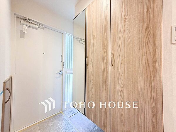 玄関を拡大表示