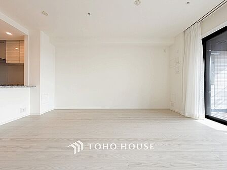 ご家族やお客様との時間など、多くの時を刻む空間。何気なく過ぎる時でさえも上質なひと時に。