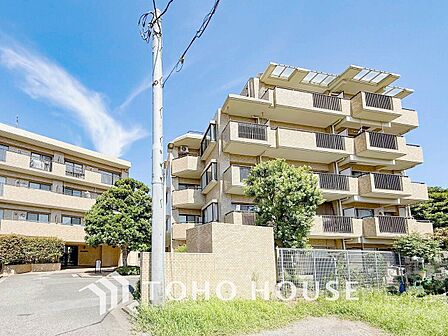 忙しく過ぎゆく日常を置き去るほど、ゆったりした時間が流れる住環境。
