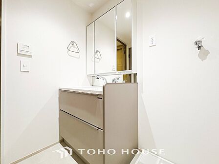 ご家族の1日が始まり、1日の終わりを締めくくる洗面空間。