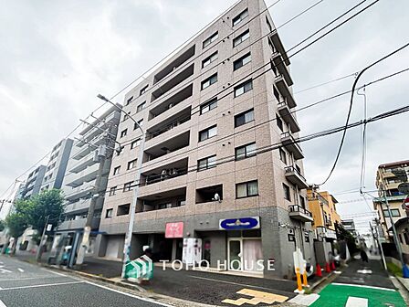 時間のゆとりと空間、爽やかな陽光がもたらす光と風を贅沢なまでに感じる暮らしが始まります。