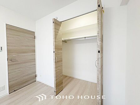 暮らし心地を大きく左右する収納を適材適所に配置。