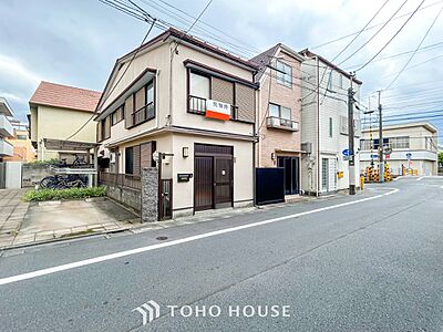 外観:時間のゆとりと空間、爽やかな陽光がもたらす光と風を贅沢なまでに感じる暮らしが始まります。 外観:時間のゆとりと空間、爽やかな陽光がもたらす光と風を贅沢なまでに感じる暮らしが始まります。