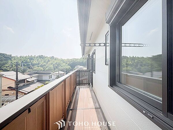 バルコニーを拡大表示