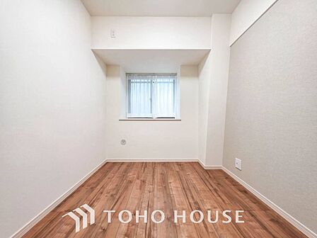 一日の疲れをいやしてくれる主寝室。自分時間を快適に過ごすプライベートルーム。