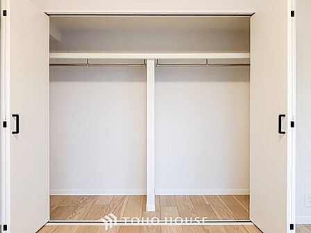 空間を余すところなく有効利用した収納は生活空間をより上質なものにしてくれるでしょう。