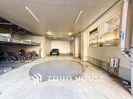 敷地内に駐車スペースがあると、日々の暮らしのをスムーズに運ぶ事が出来ます。