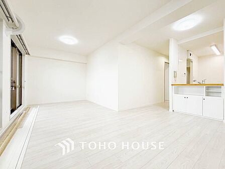 ここにはみんなが集い、食事と楽しい会話が始まるスペース。