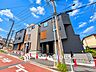 外観：表現された空間は豊かな光と風を纏い、暮らしの時間を豊かにしてくれます。※AIによる編集で晴天にしています