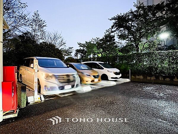 駐車場を拡大表示