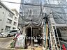 玄関：住む人や訪れる人やさしくエスコートする玄関アプローチ。