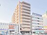外観：都市機能の利便性と暮らしやすさに満たされた住環境。心地よい陽光と風が舞い込みます。
