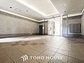 訪れるゲストや...