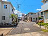 その他：車通りが少なく落ち着いた前面道路。小さなお子様がいるご家庭も安心して出歩ける良好な住環境です