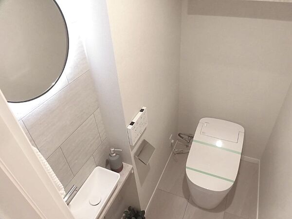 トイレを拡大表示