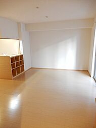 パルコートII 2階1LDKのリビング/ダイニング