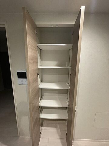 収納