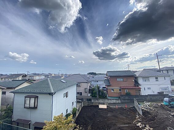 近隣には日々の...