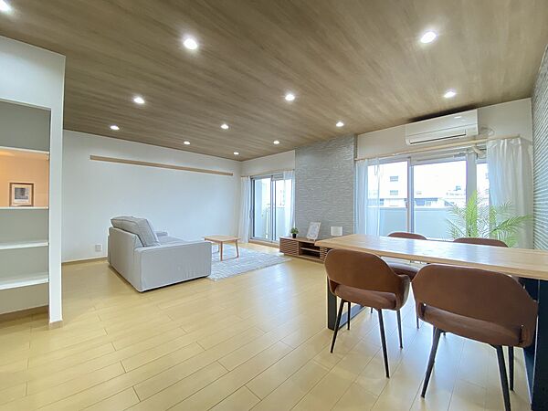 リビング/ダイニング