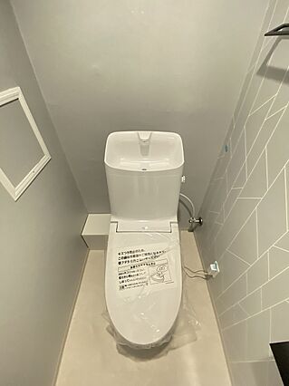壁付けリモコン...