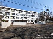 藤沢市立秋葉台中学校　712ｍ