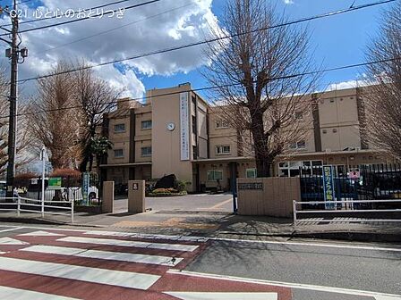 大和市立大和中学校 920m